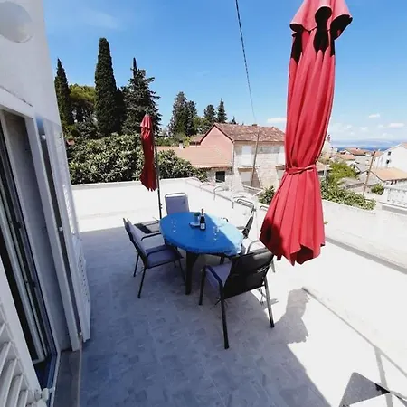 Lada * سوبيتار