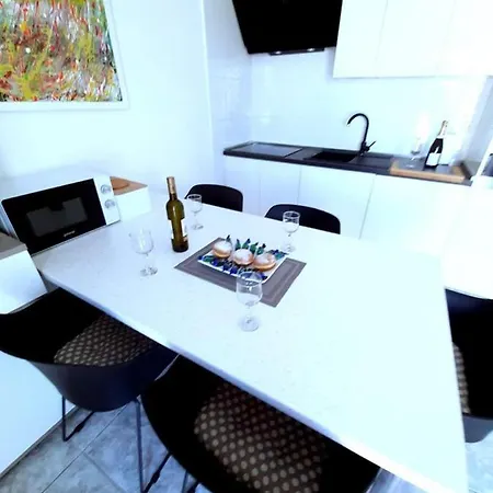 Apartment Lada