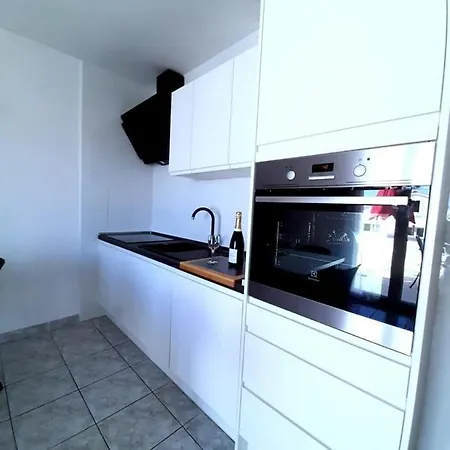 Apartment Lada
