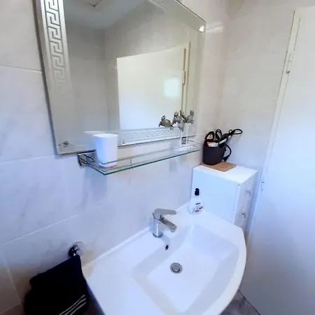 Apartment Lada Supetar
