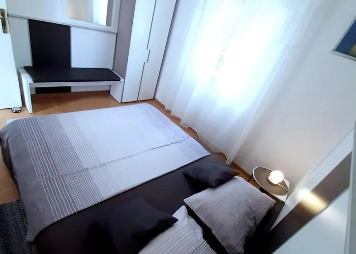 Lada Apartment Supetar